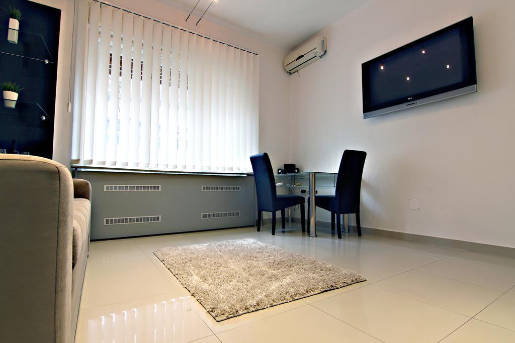 City Centre Apartment Novi Sad Exterior foto